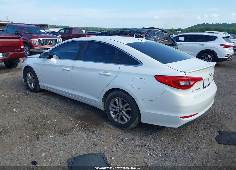2016 HYUNDAI SONATA VIN: 5NPE24AF1GH312982