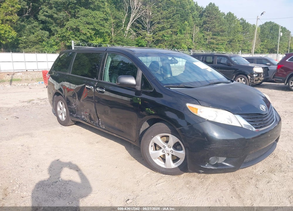 2015 TOYOTA SIENNA L 7 PASSENGER VIN: 5TDZK3DC3FS598131