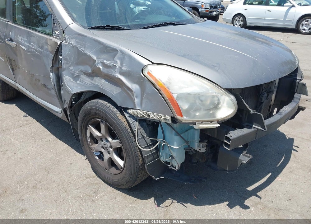 2013 NISSAN ROGUE VIN: JN8AS5MT8DW031942