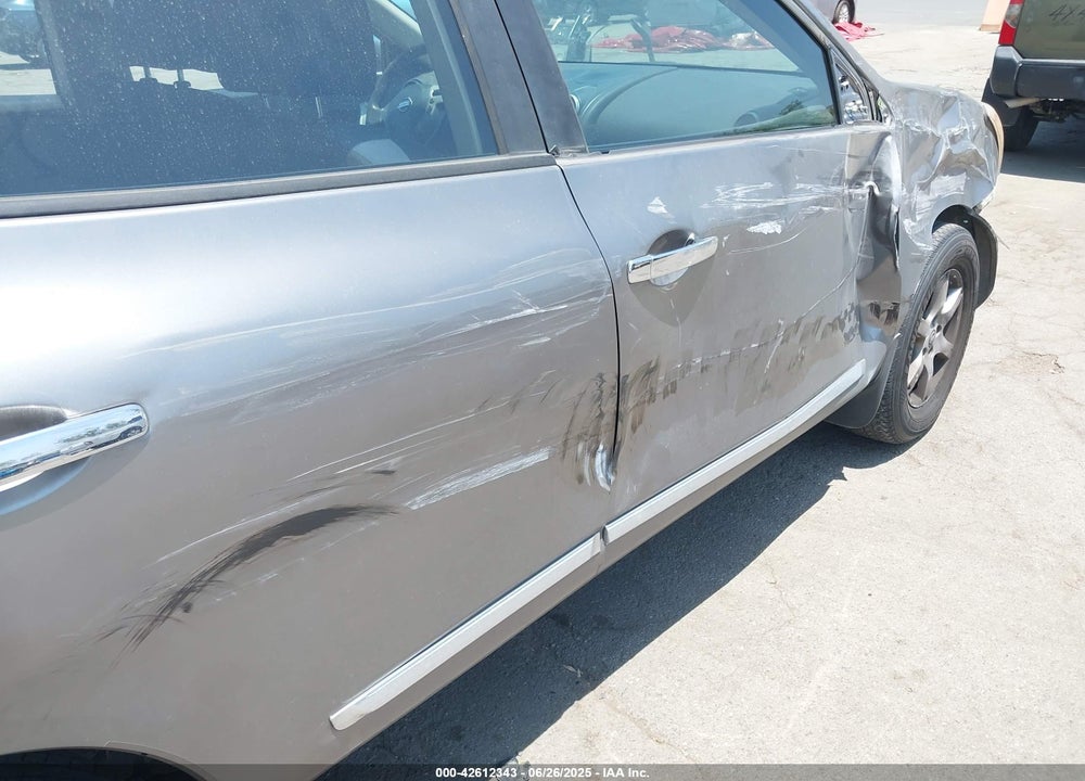 2013 NISSAN ROGUE VIN: JN8AS5MT8DW031942