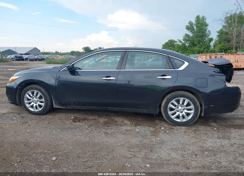 2017 NISSAN ALTIMA VIN: 1N4AL3AP9HN328899