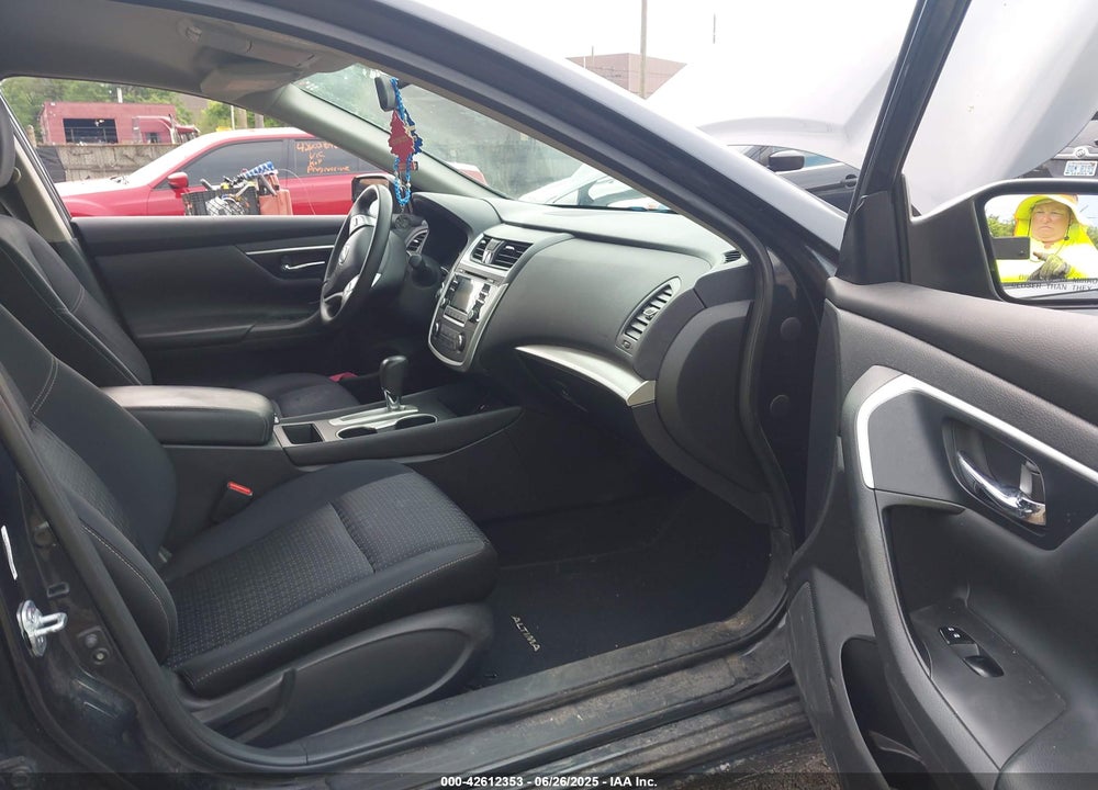 2017 NISSAN ALTIMA VIN: 1N4AL3AP9HN328899