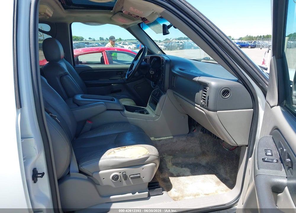 2003 CHEVROLET SUBURBAN 1500 Z71 VIN: 3GNFK16Z33G308805