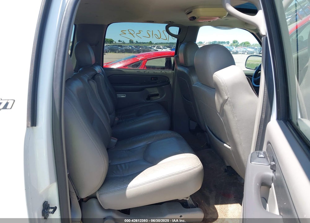 2003 CHEVROLET SUBURBAN 1500 Z71 VIN: 3GNFK16Z33G308805