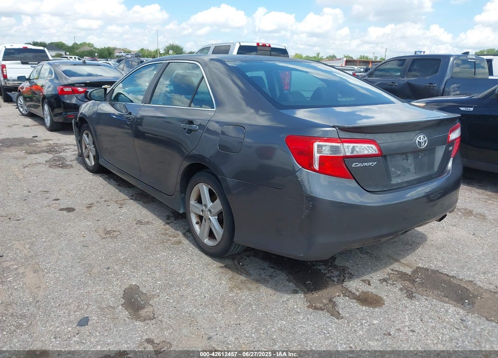 2013 TOYOTA CAMRY SE VIN: 4T1BF1FK2DU683772
