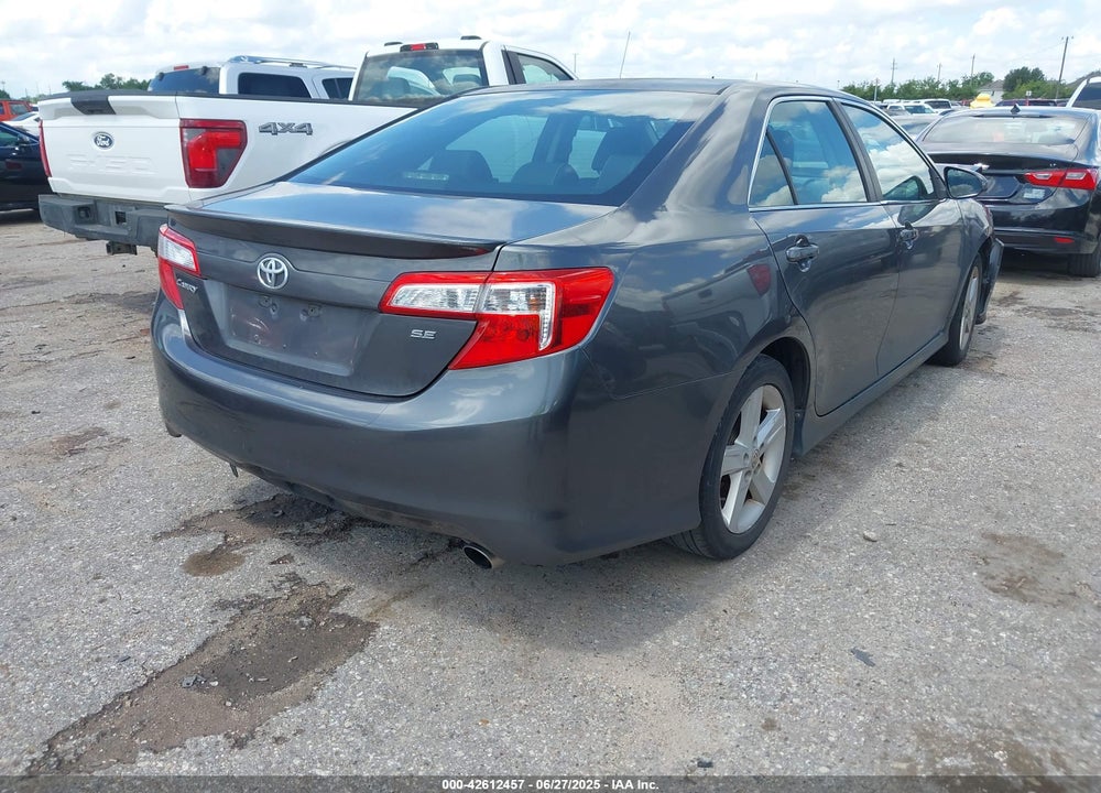2013 TOYOTA CAMRY SE VIN: 4T1BF1FK2DU683772