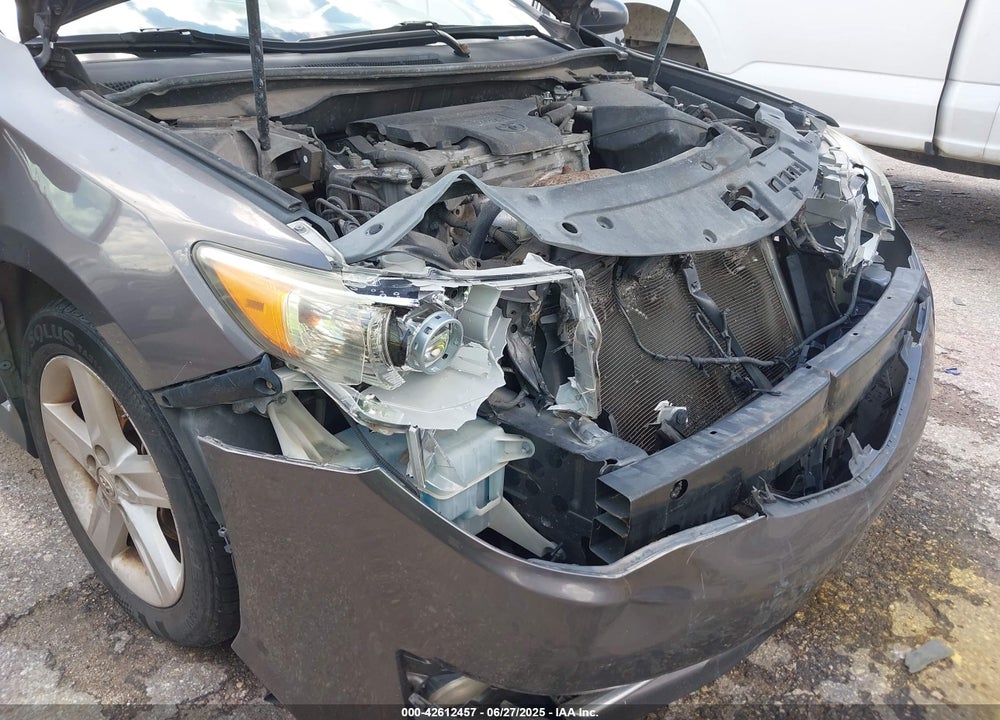2013 TOYOTA CAMRY SE VIN: 4T1BF1FK2DU683772