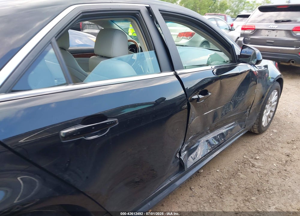 2010 CADILLAC CTS LUXURY VIN: 1G6DG5EG6A0112922