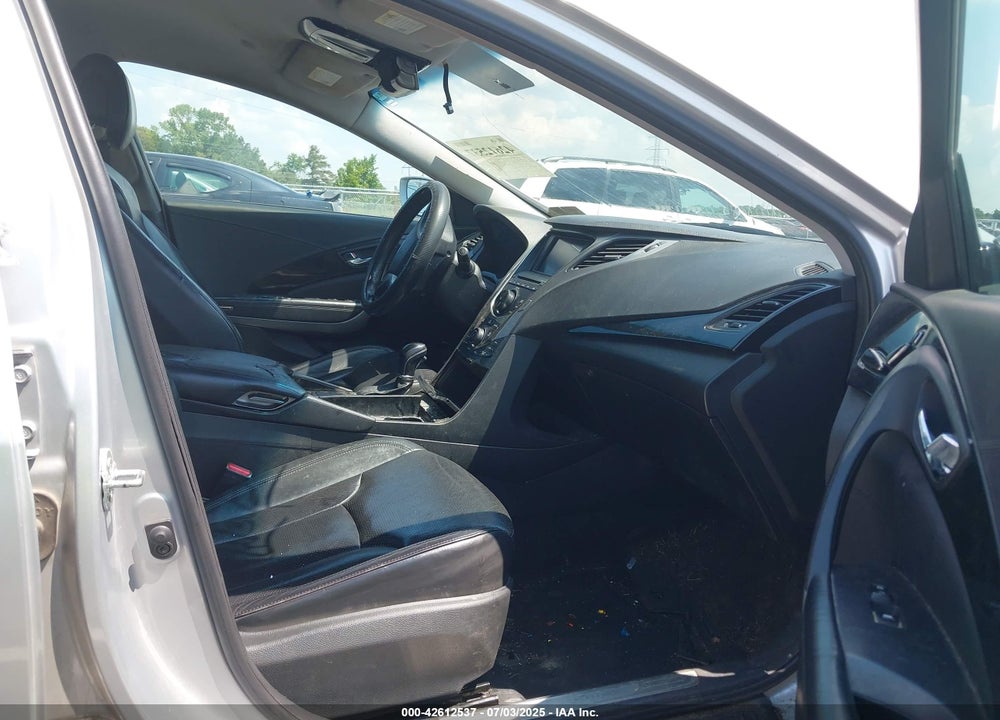 2012 HYUNDAI AZERA VIN: KMHFG4JG2CA133975