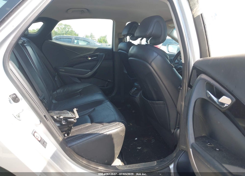 2012 HYUNDAI AZERA VIN: KMHFG4JG2CA133975