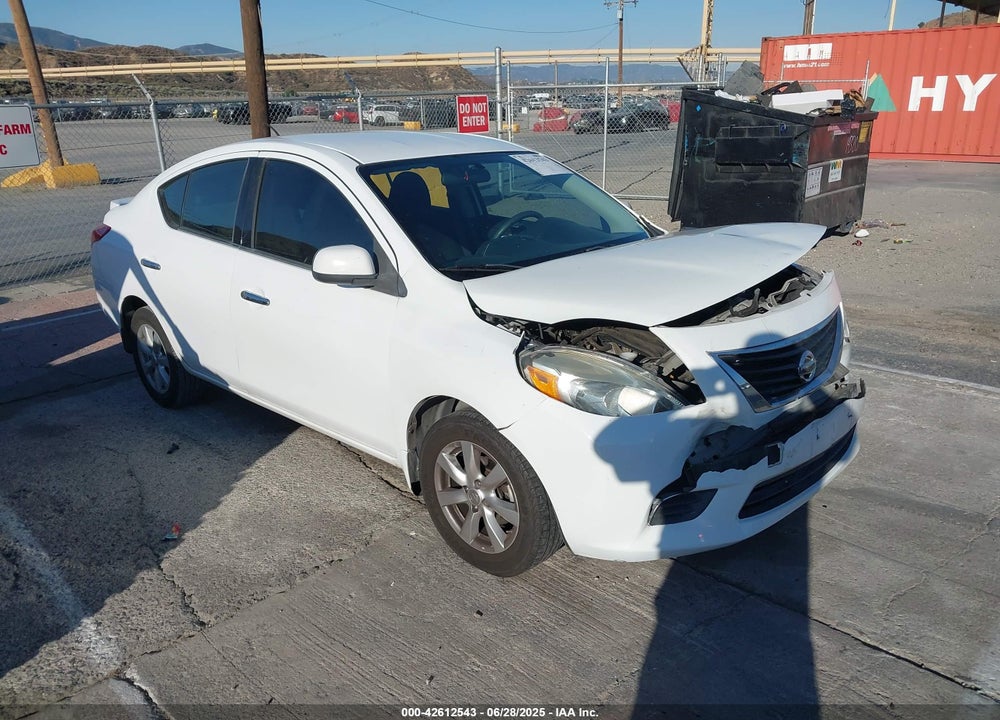 2014 NISSAN VERSA 1.6 SV VIN: 3N1CN7AP3EL823537