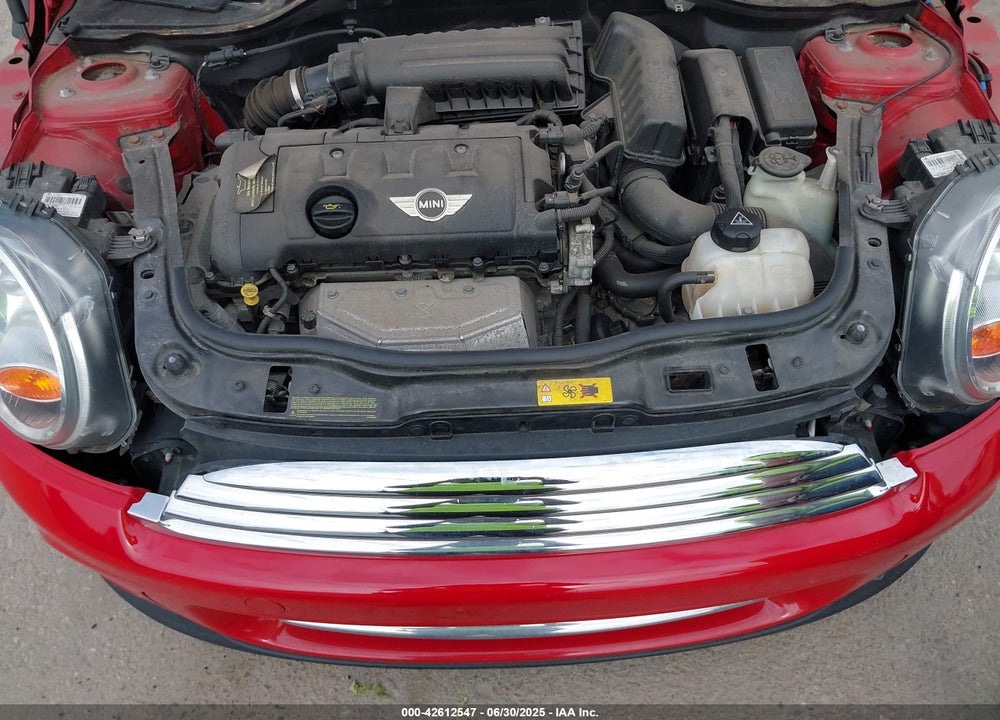2013 MINI HARDTOP VIN: WMWSU3C50DT686984