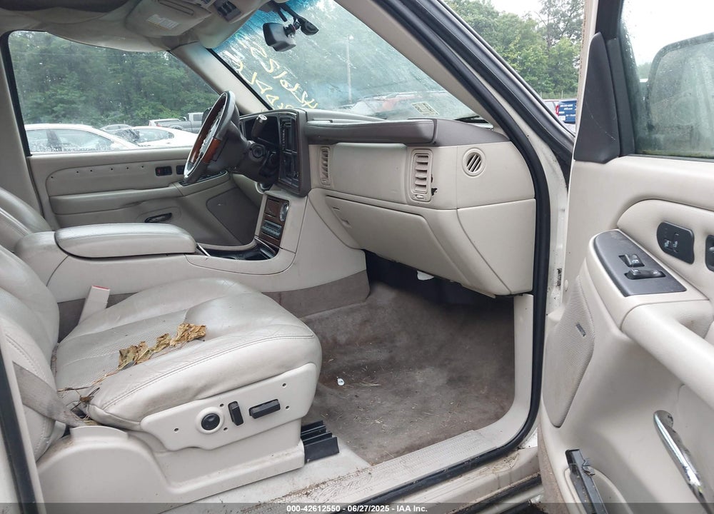 2004 CADILLAC ESCALADE STANDARD VIN: 1GYEK63N94R312811