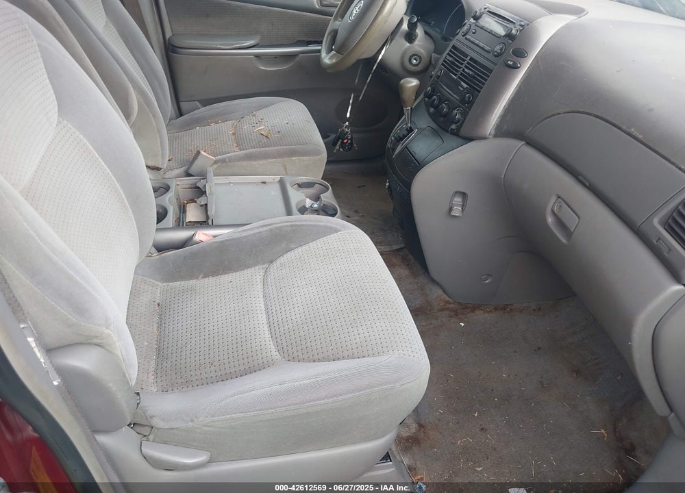 2006 TOYOTA SIENNA VIN: 5TDZA23C16S445830