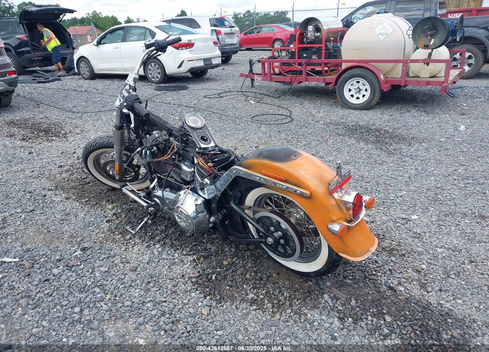 2009 HARLEY-DAVIDSON FLSTN VIN: 1HD1JD5149Y043389