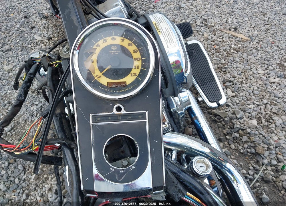 2009 HARLEY-DAVIDSON FLSTN VIN: 1HD1JD5149Y043389