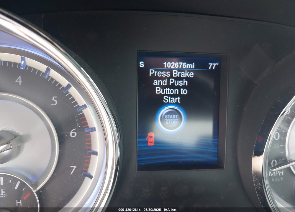 2013 CHRYSLER 300C VIN: 2C3CCAET9DH743257