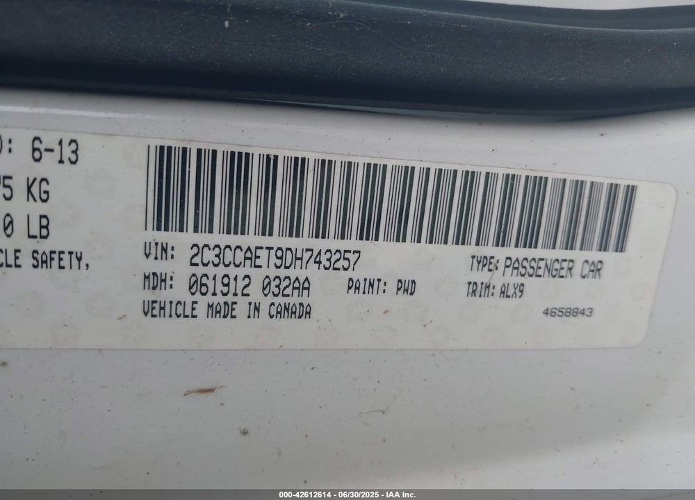 2013 CHRYSLER 300C VIN: 2C3CCAET9DH743257