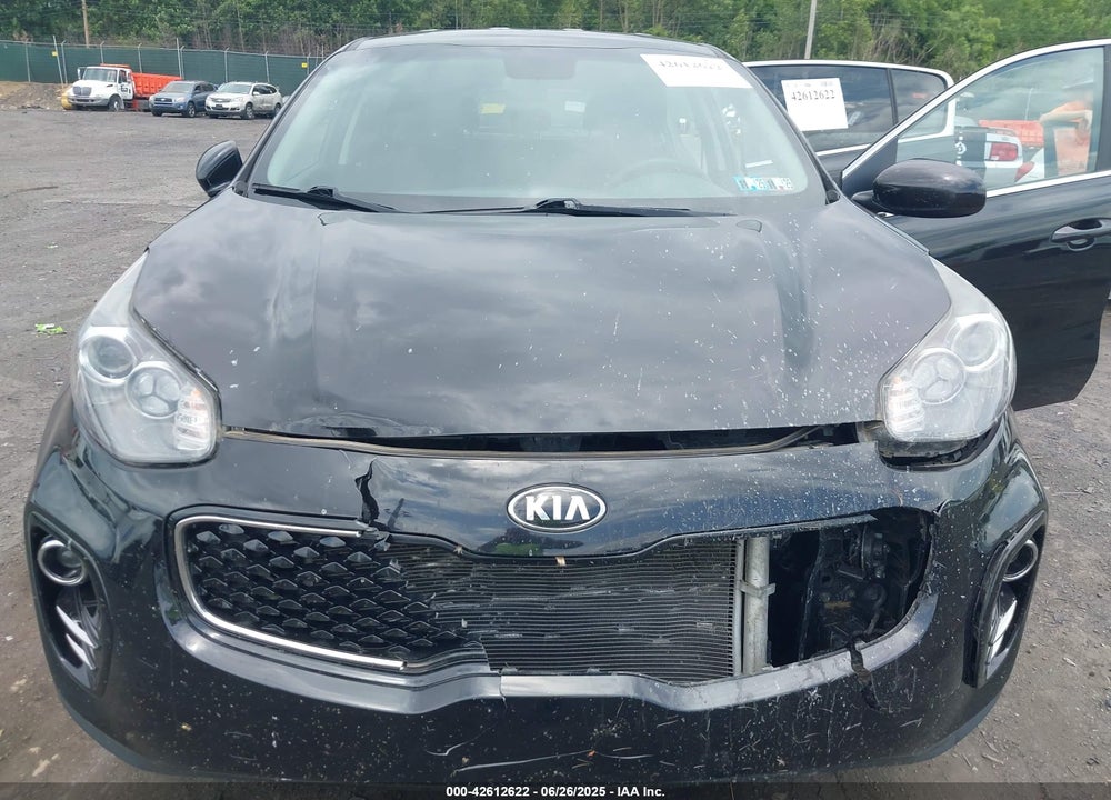 2018 KIA SPORTAGE LX VIN: KNDPMCAC4J7486639