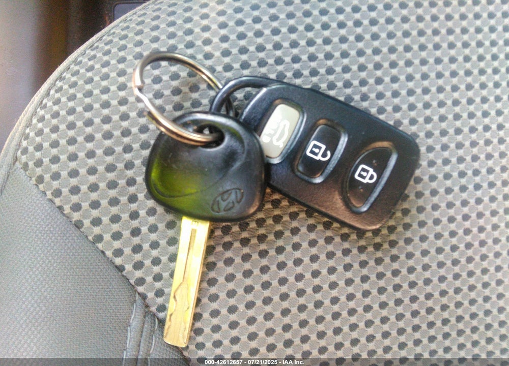 2014 HYUNDAI SONATA VIN: 5NPEB4AC0EH939868