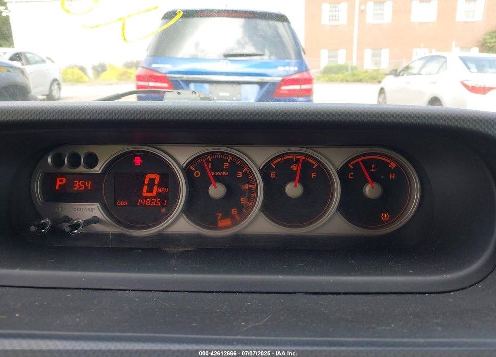 2010 SCION XB VIN: JTLZE4FEXA1106412