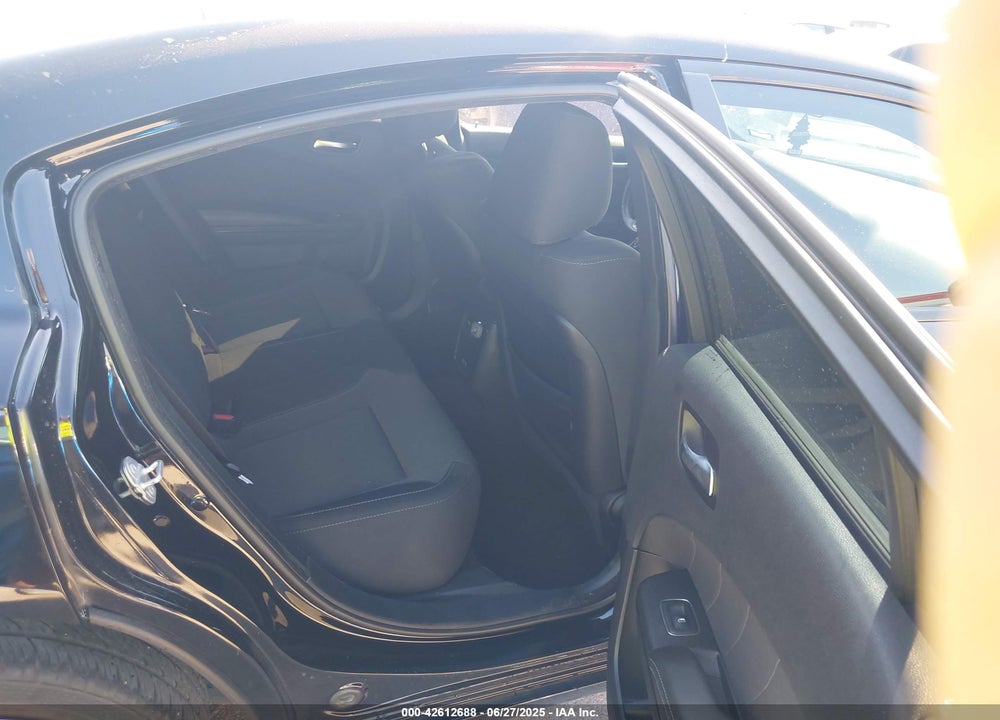 2019 DODGE CHARGER SXT RWD VIN: 2C3CDXBG3KH605914