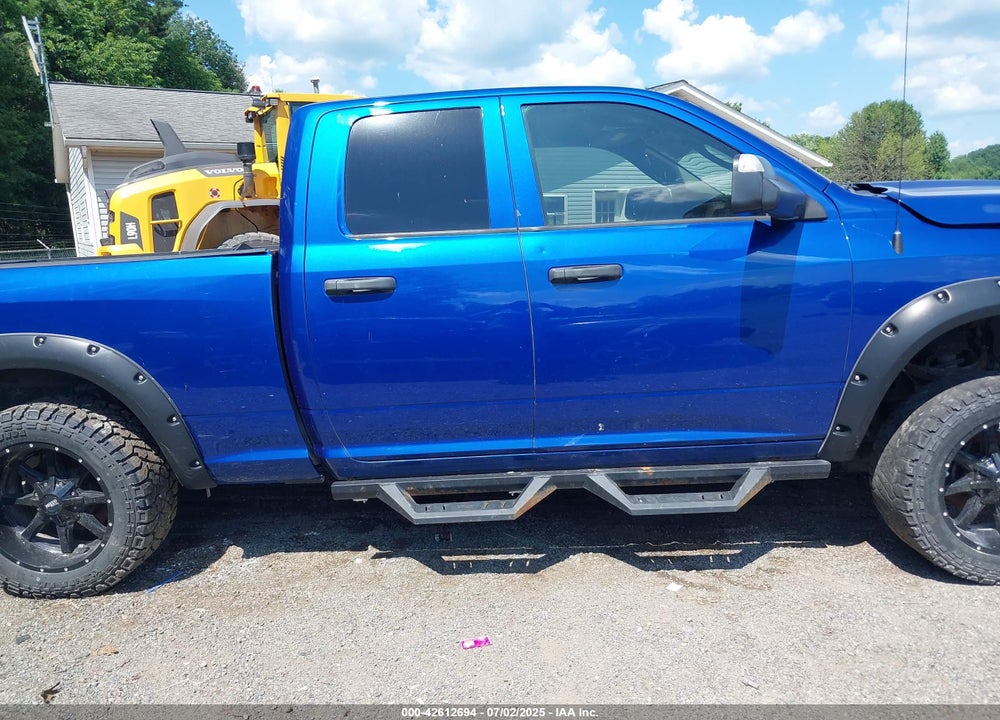 2019 RAM 1500 CLASSIC VIN: 1C6RR7FG2KS612693