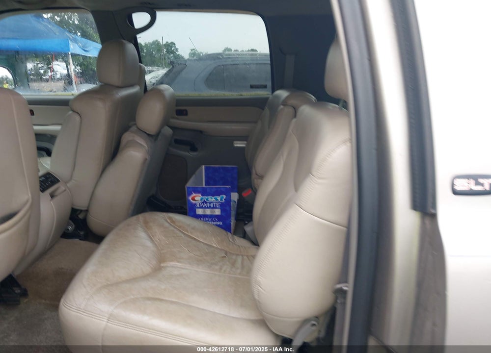 2001 GMC YUKON XL 1500 SLT VIN: 3GKFK16T01G201328