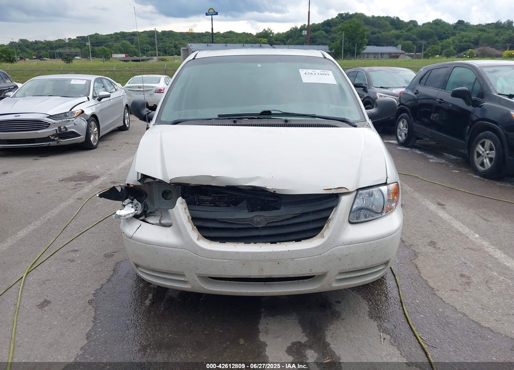 2007 CHRYSLER TOWN & COUNTRY VIN: 1A4GJ45R37B215178