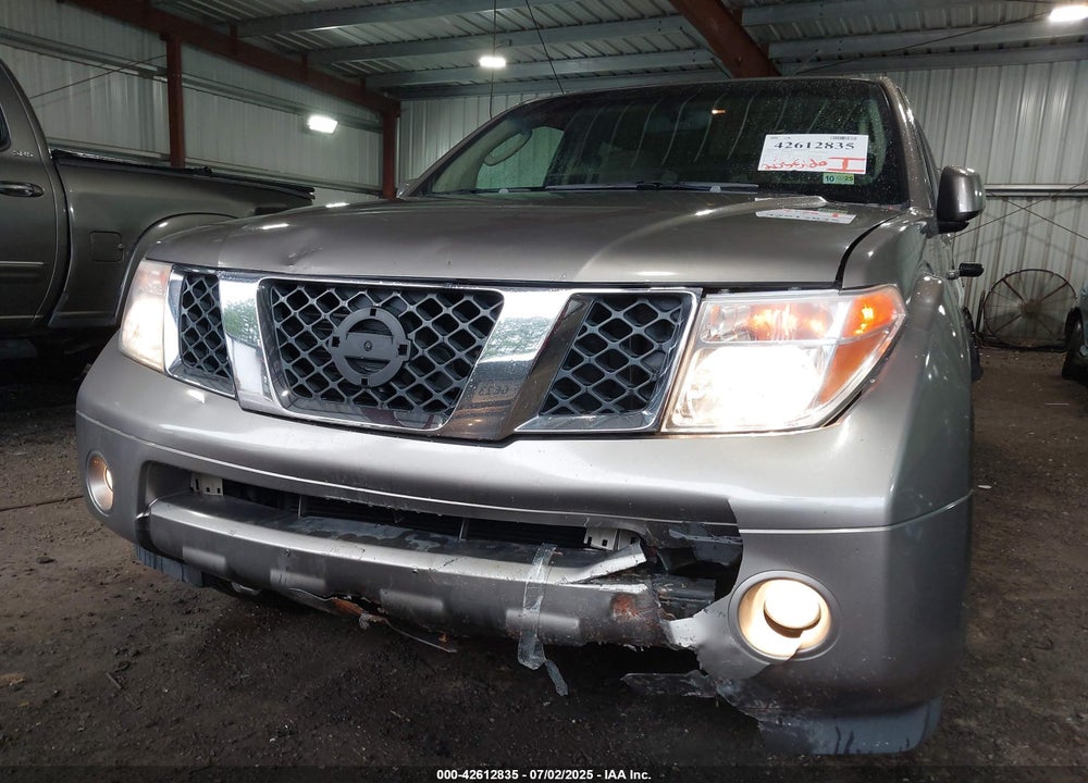 2005 NISSAN PATHFINDER SE VIN: 5N1AR18U55C706261