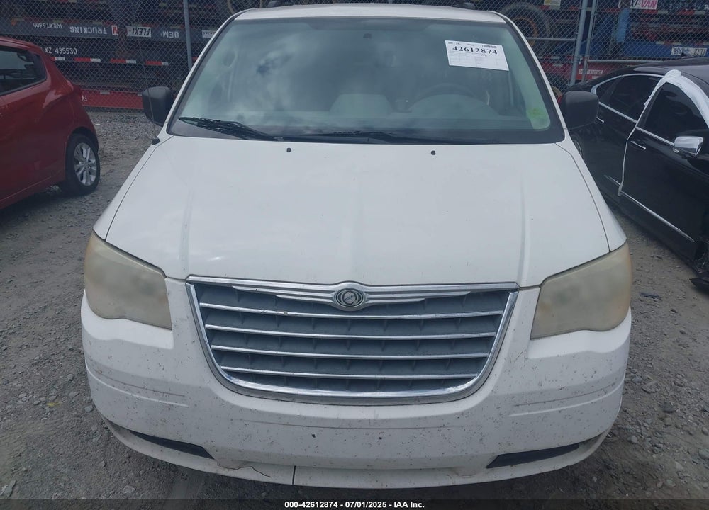 2010 CHRYSLER TOWN & COUNTRY VIN: 2A4RR4DE6AR346811