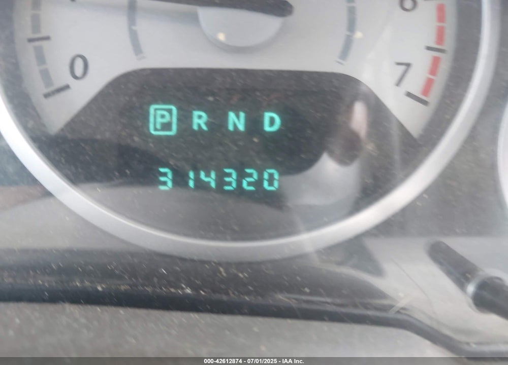 2010 CHRYSLER TOWN & COUNTRY VIN: 2A4RR4DE6AR346811