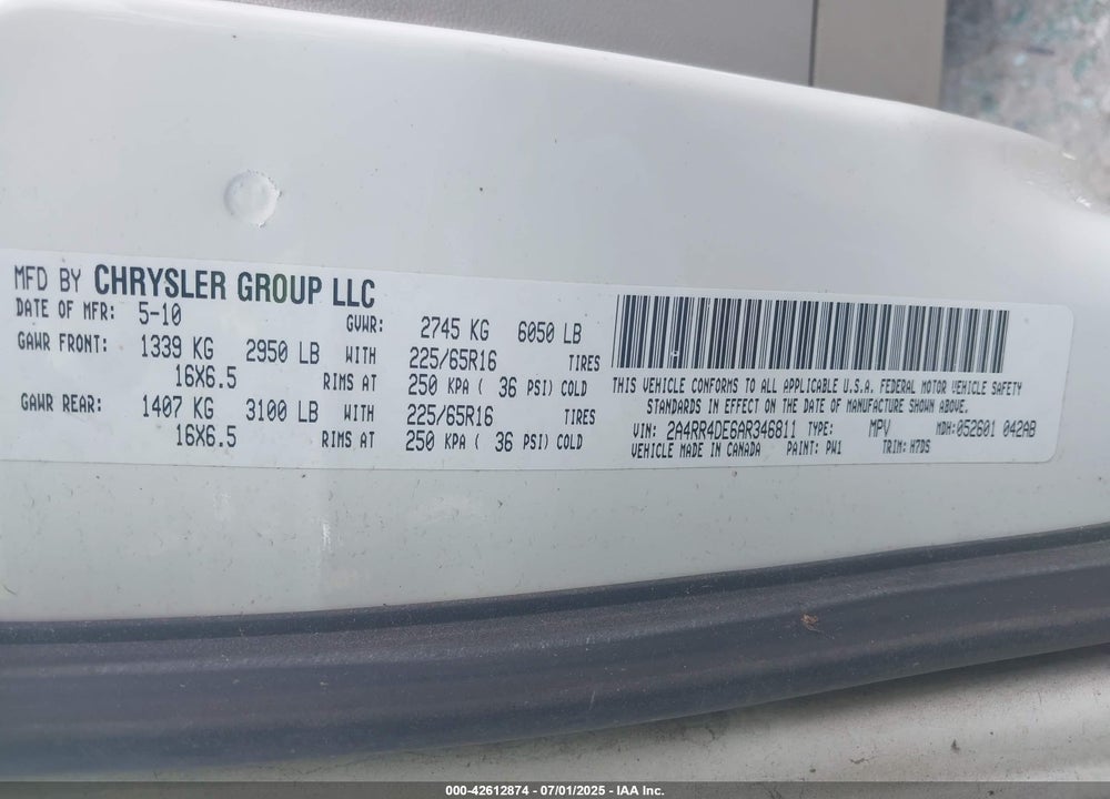 2010 CHRYSLER TOWN & COUNTRY VIN: 2A4RR4DE6AR346811