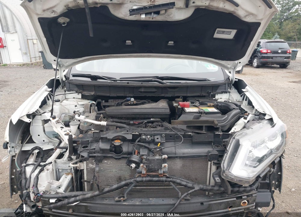 2018 NISSAN ROGUE VIN: JN8AT2MV9JW350601