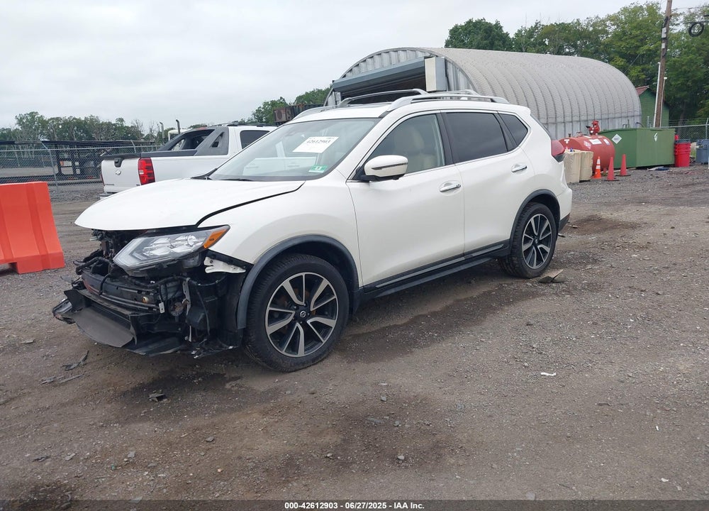 2018 NISSAN ROGUE VIN: JN8AT2MV9JW350601