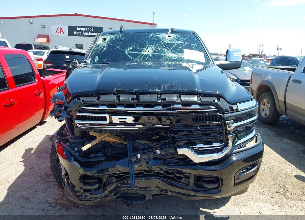 2025 RAM 2500 LIMITED 4X4 6'4 BOX VIN: 3C63R5SL7SG511735
