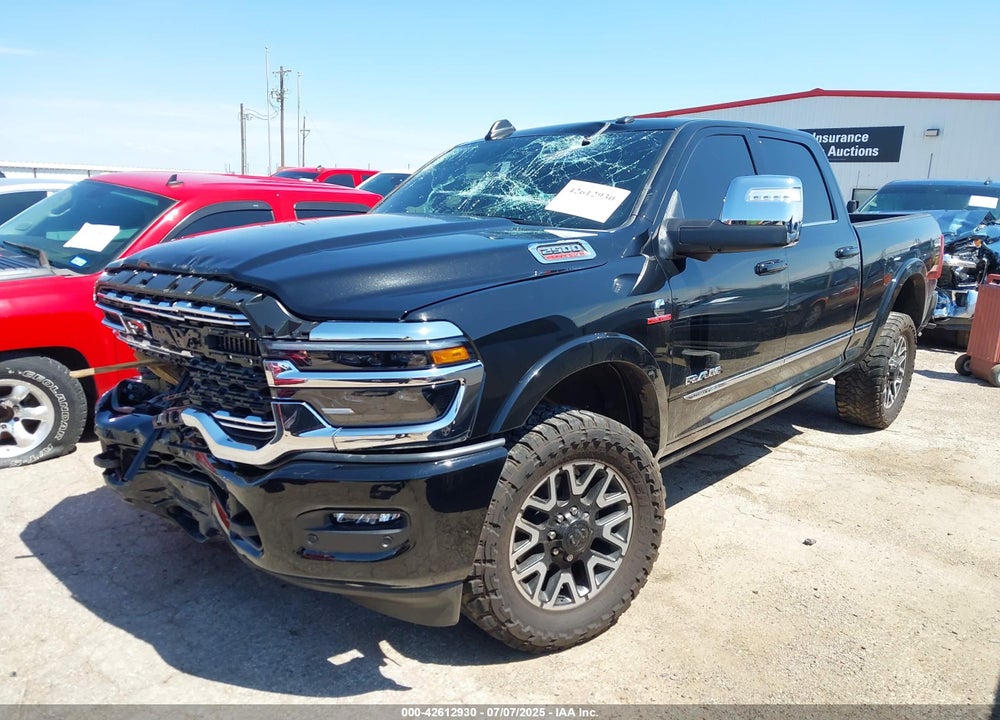 2025 RAM 2500 LIMITED 4X4 6'4 BOX VIN: 3C63R5SL7SG511735