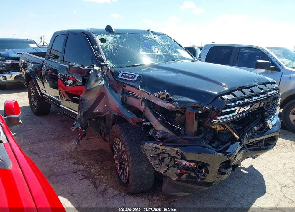 2025 RAM 2500 LIMITED 4X4 6'4 BOX VIN: 3C63R5SL7SG511735