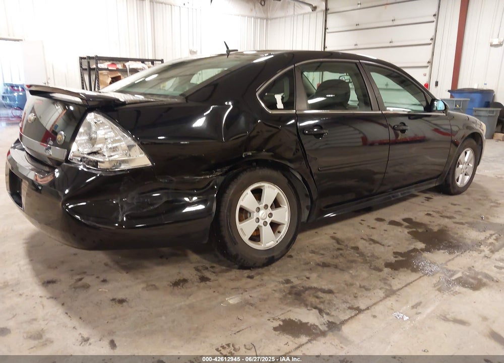 2010 CHEVROLET IMPALA VIN: 2G1WB5EN8A1140303