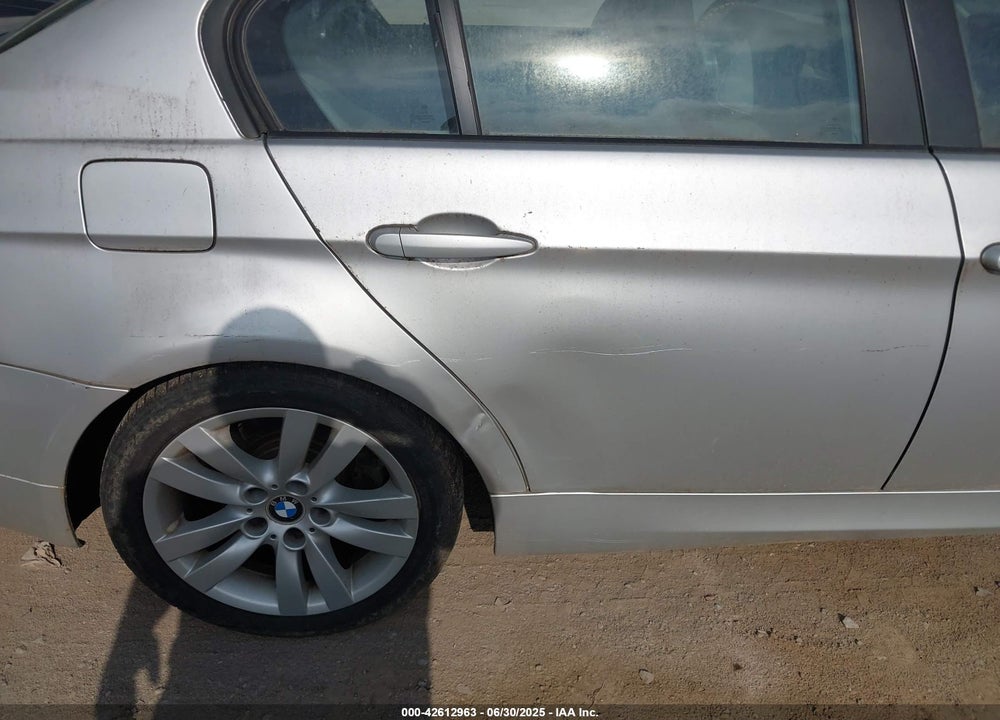 2007 BMW 328I VIN: WBAVA33537KX73892