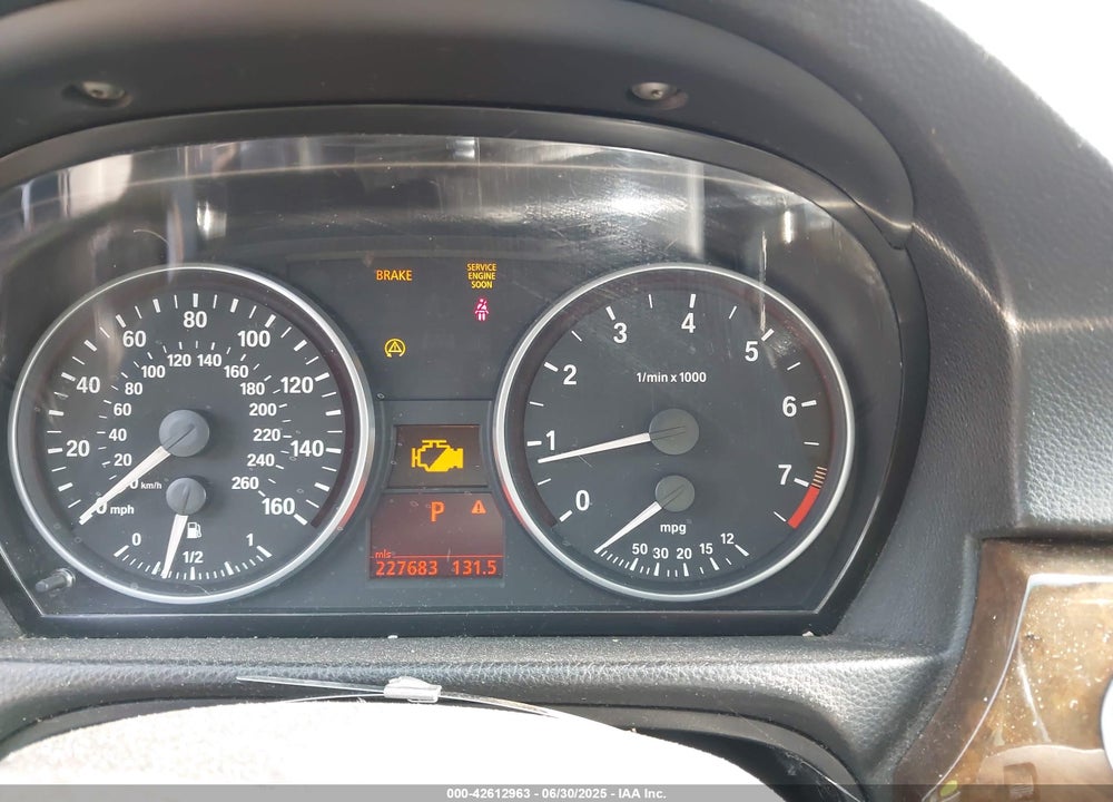 2007 BMW 328I VIN: WBAVA33537KX73892