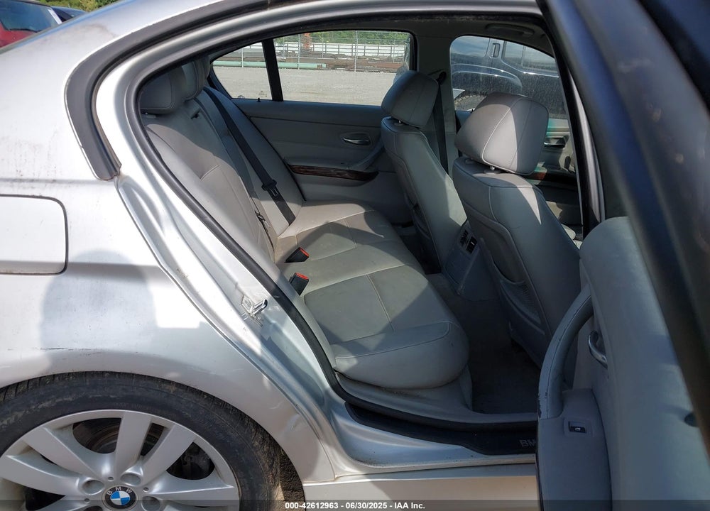 2007 BMW 328I VIN: WBAVA33537KX73892