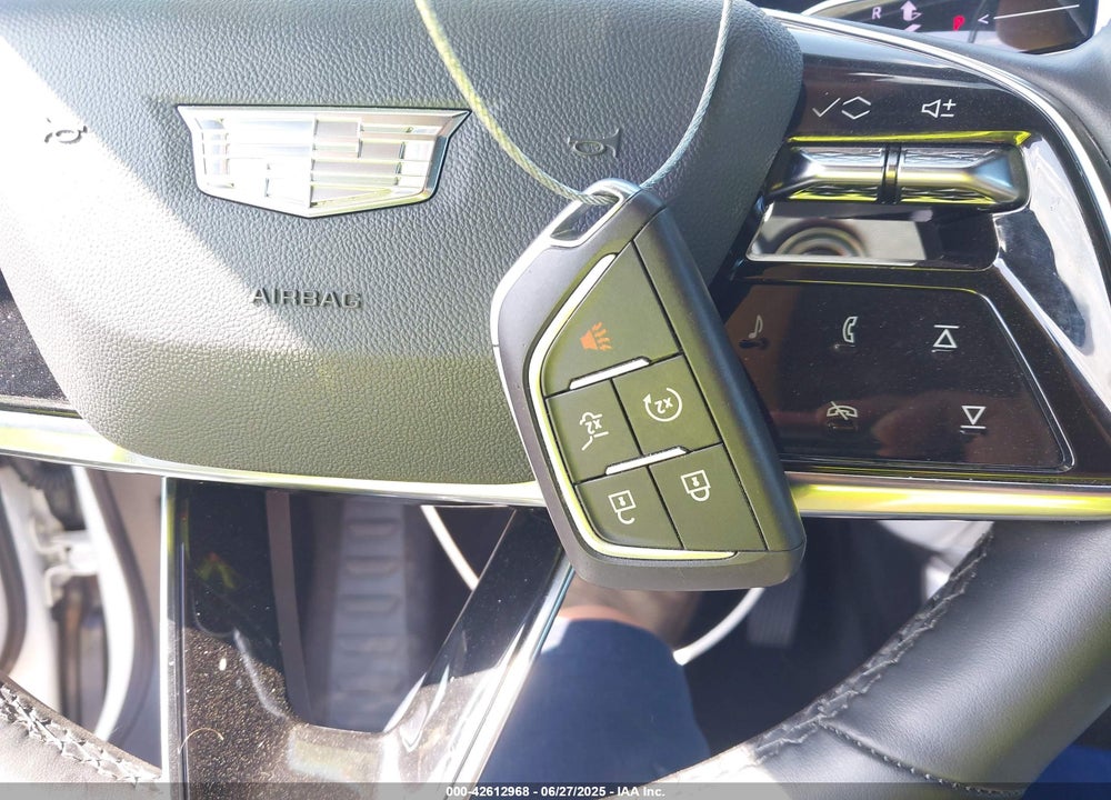 2024 CADILLAC LYRIQ VIN: 1GYKPPRK2RZ100251