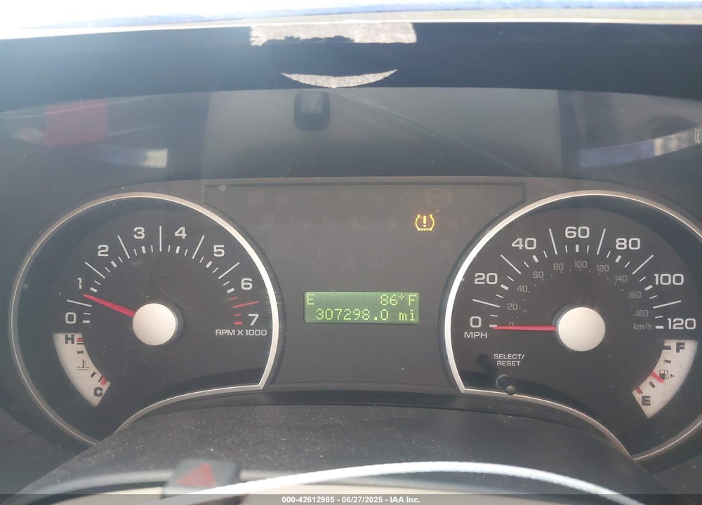 2008 FORD EXPLORER VIN: 1FMEU63E18UA79599