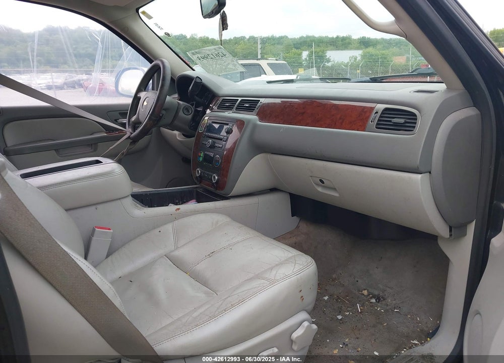 2012 CHEVROLET TAHOE VIN: 1GNSCBE05CR211898