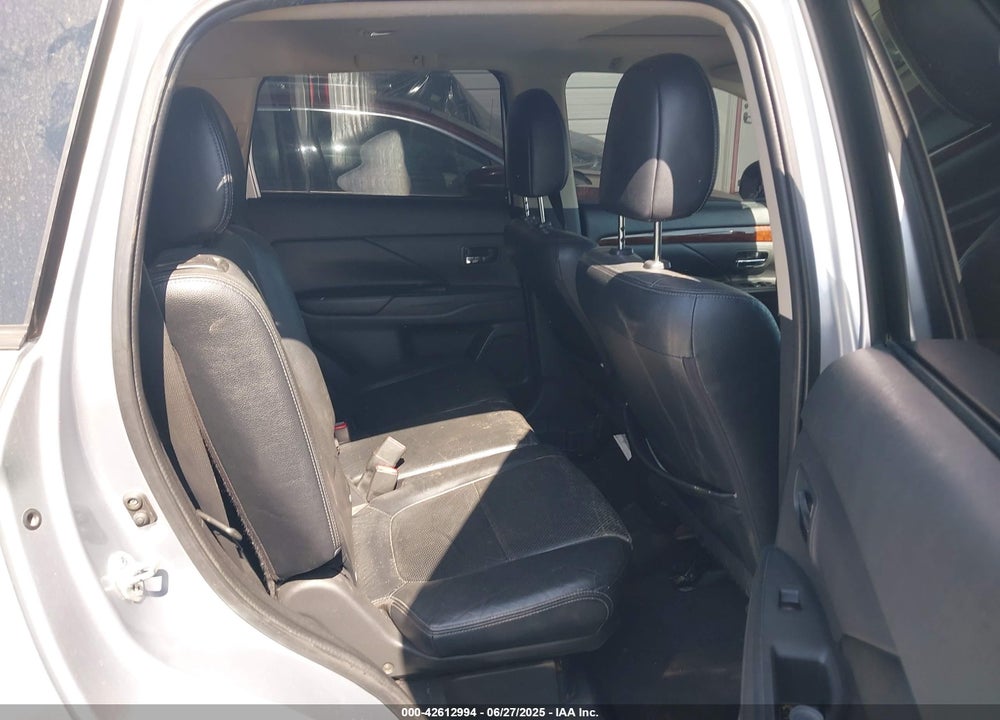 2014 MITSUBISHI OUTLANDER VIN: JA4AD3A35EZ001502