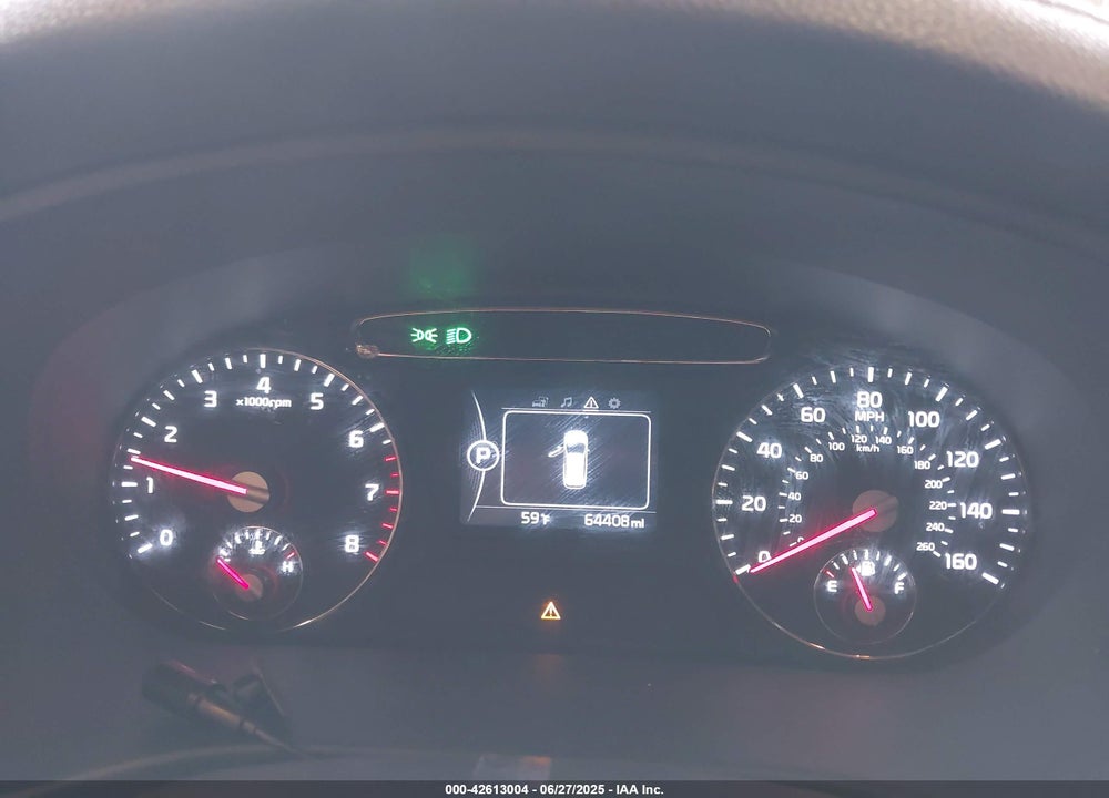 2016 KIA SORENTO VIN: 5XYPG4A34GG044131