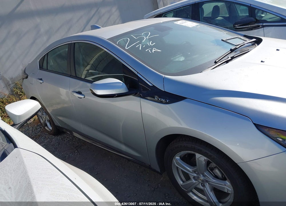2018 CHEVROLET VOLT VIN: 1G1RC6S56JU137084