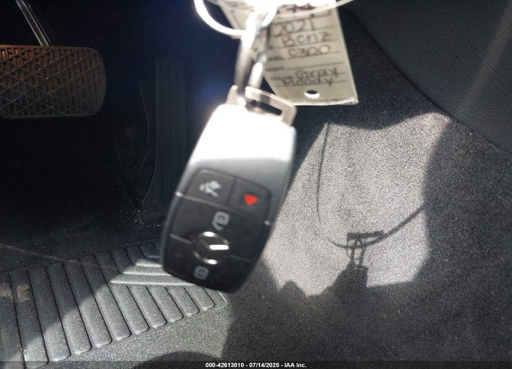 2021 MERCEDES-BENZ C CLASS VIN: W1KWF8EB0MR637737