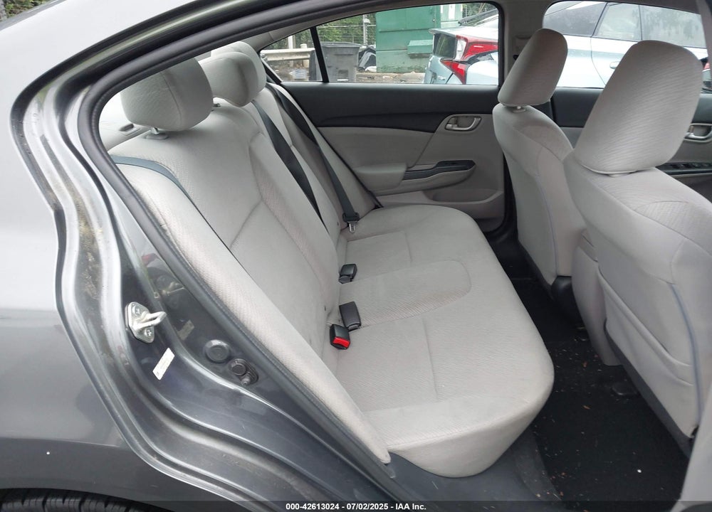 2013 HONDA CIVIC VIN: 2HGFB2F65DH532813